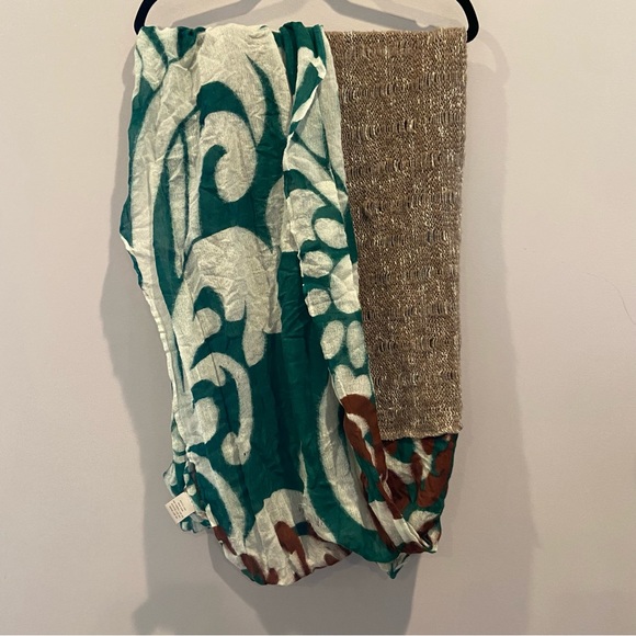 HANG N HOLD Infinity Scarf Wool Blend Mixed Media Boho - Picture 6 of 6